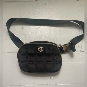 Lulu Lemon Belt Bag Black 1L